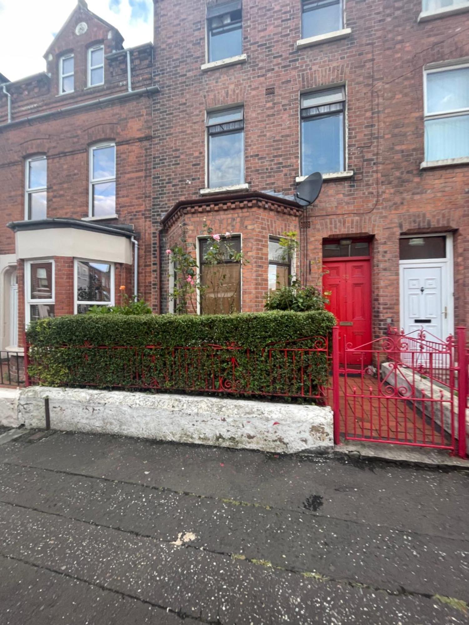 House In Antrim Road Ξενοδοχείο Μπέλφαστ Εξωτερικό φωτογραφία