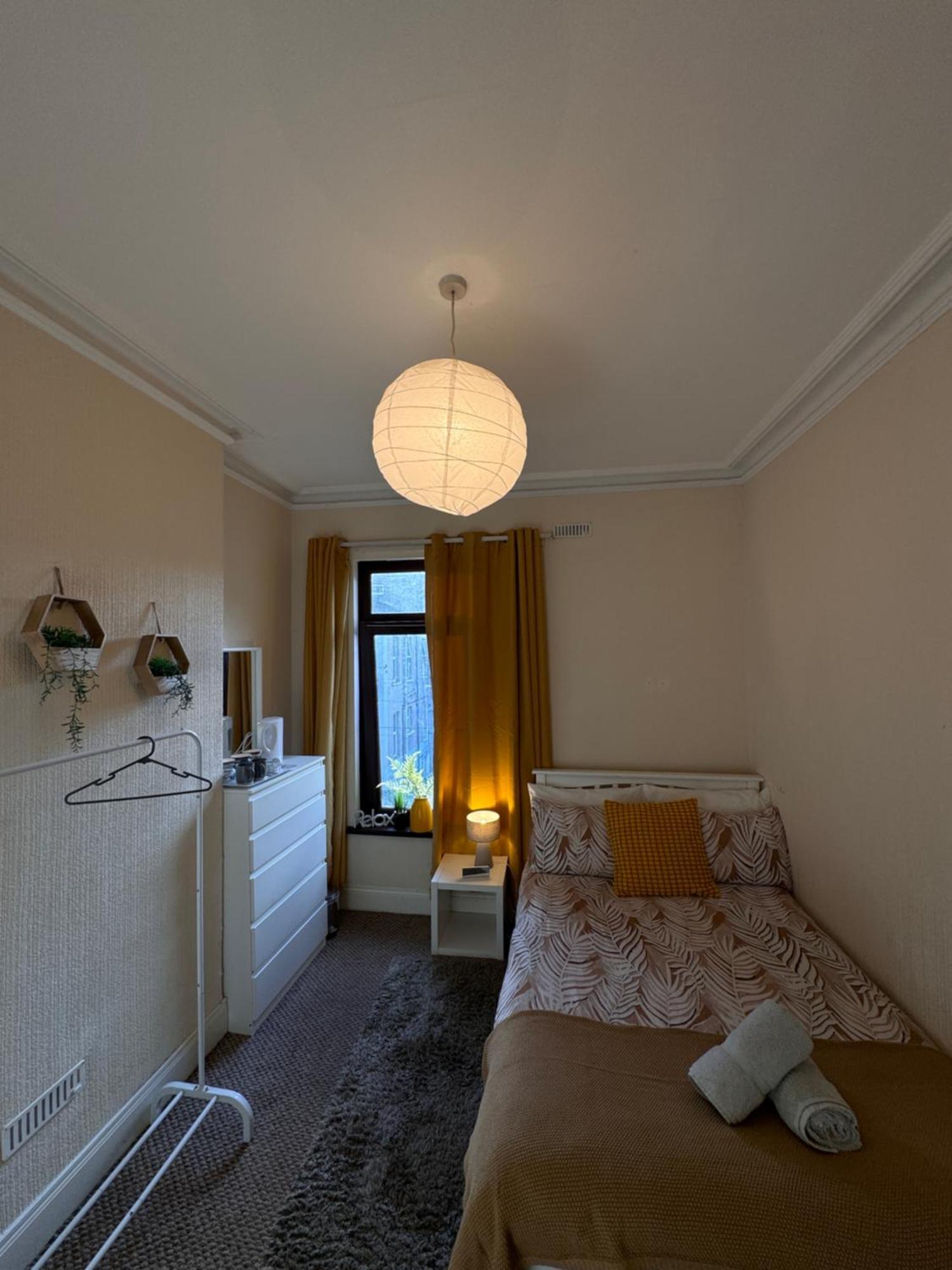 House In Antrim Road Ξενοδοχείο Μπέλφαστ Δωμάτιο φωτογραφία